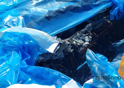 1997 Lexus Ls 400 Luxury Sdn Base (A4) Ca/Ny z USA, uszkodzony, nr VIN JT8BH28F0V0079410